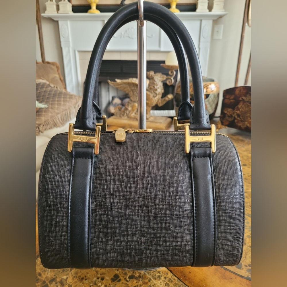MCM Black and Gold Women's Bag - Picture 2 of 9